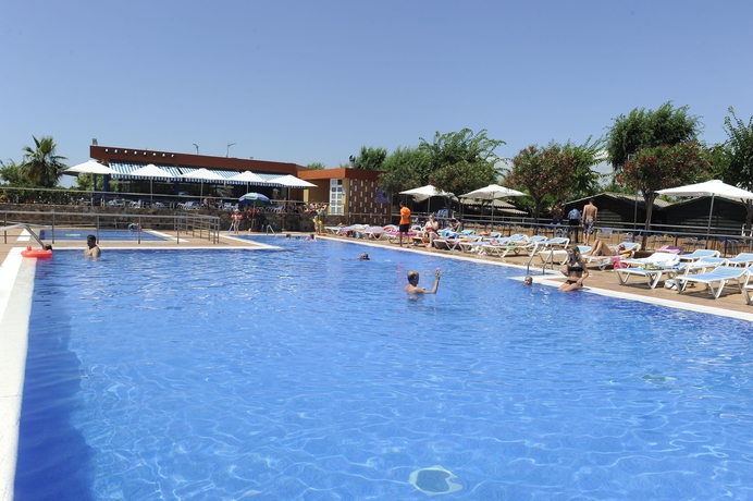 Imagen de la piscina del Camping Del Mar, Malgrat de Mar. Foto 15
