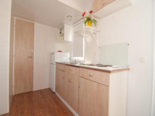 Imagen de la habitación del Camping Derby Loredo. Foto 3