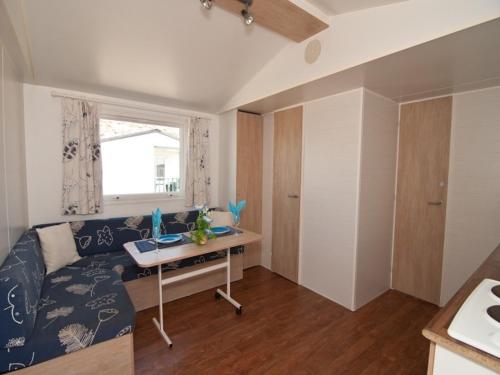 Imagen de la habitación del Camping Derby Loredo. Foto 5