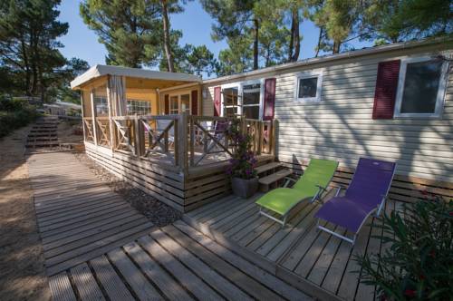 Imagen de la habitación del Camping Domaine Des Pins. Foto 10