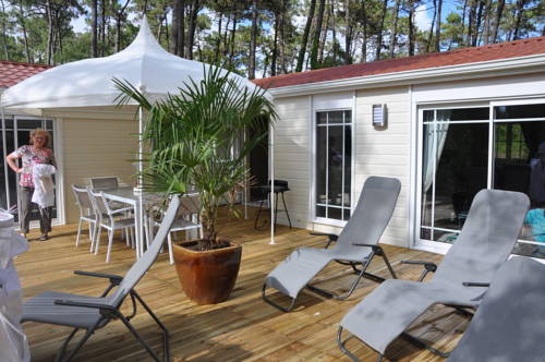 Imagen de la habitación del Camping Domaine Des Pins. Foto 12