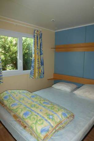 Imagen de la habitación del Camping Du Bourg. Foto 15