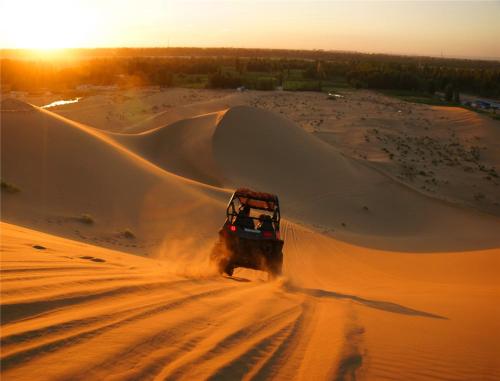 Imagen general del Camping Dunhuang Desert International Site. Foto 5