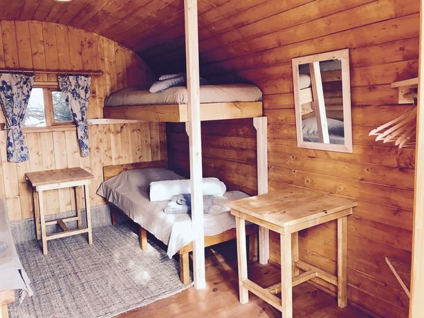 Imagen de la habitación del Camping Eco-wooden Houses Monta&ntilde;a Roja. Foto 3