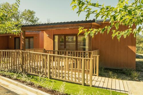 Imagen de los exteriores del Camping El Arrebol Comfort Camp. Foto 16