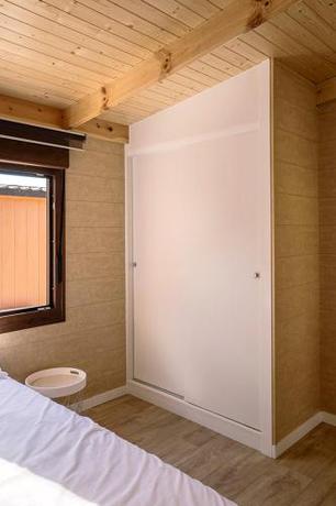 Imagen de la habitación del Camping El Arrebol Comfort Camp. Foto 6