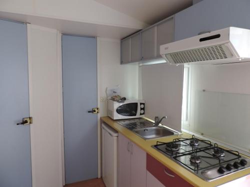 Imagen de la habitación del Camping El Carlitos. Foto 2