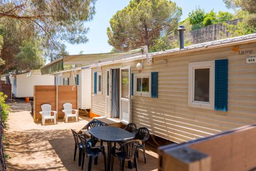 Imagen de la habitación del Camping El Carlitos. Foto 6