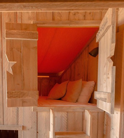 Imagen de la habitación del Camping El Garrofer. Foto 10