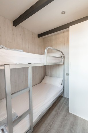 Imagen de la habitación del Camping El Garrofer. Foto 18