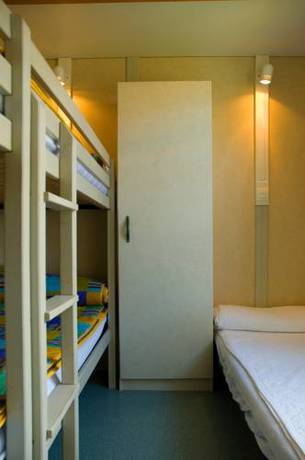 Imagen de la habitación del Camping El Helguero. Foto 3