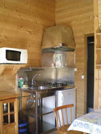 Imagen de la habitación del Camping El Helguero. Foto 6