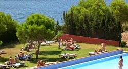 Imagen de los exteriores del Camping El Templo del Sol. Foto 7