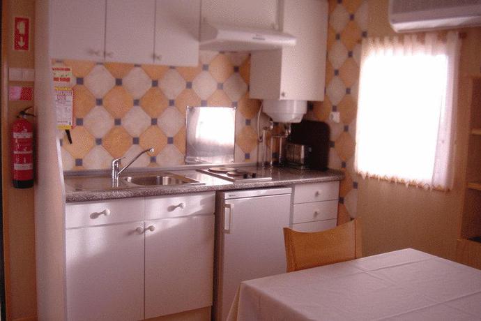 Imagen de los interiores del Camping Ericeira Y Bungalows. Foto 9