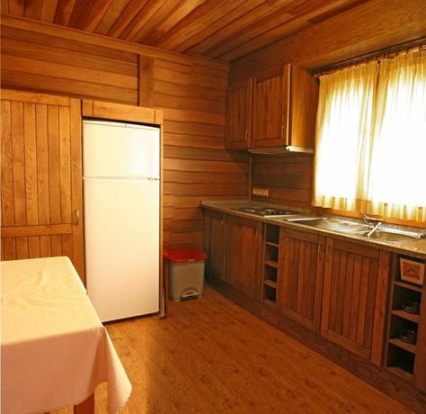 Imagen de los interiores del Camping Ericeira Y Bungalows. Foto 11