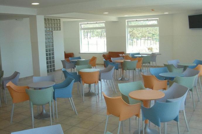 Imagen de los interiores del Camping Ericeira Y Bungalows. Foto 14