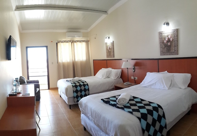 Imagen de la habitación del Camping Express Inn Coronado Hotel and. Foto 4