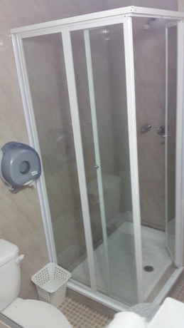 Imagen de la habitación del Camping Express Inn Coronado Hotel and. Foto 17