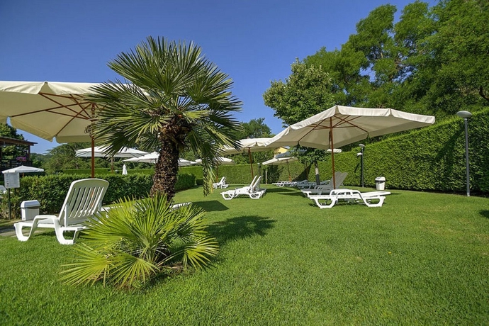 Imagen general del Camping Flaminio Village Bungalow Park - Campground. Foto 7