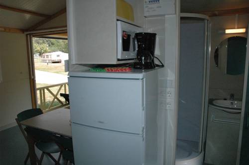 Imagen de la habitación del Camping Frontera Bungalow Park. Foto 6
