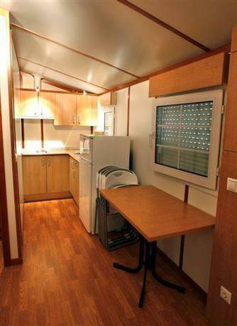 Imagen de la habitación del Camping Fuentes Blancas. Foto 15