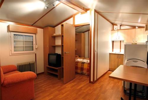 Imagen de la habitación del Camping Fuentes Blancas. Foto 16