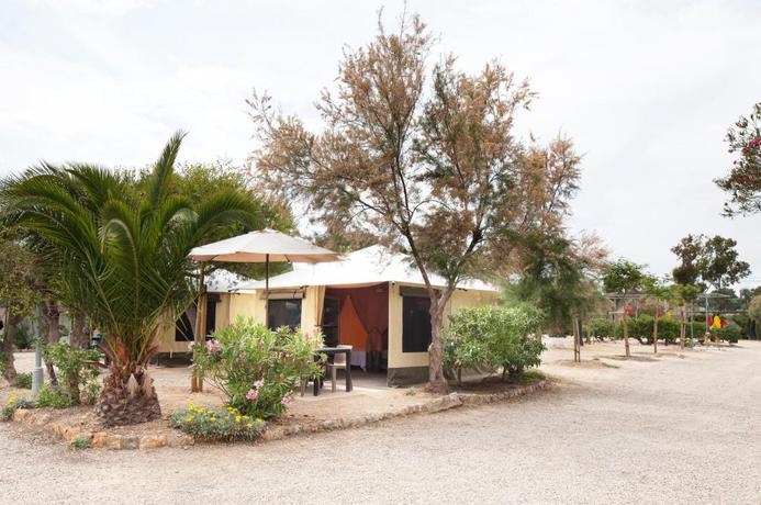 Imagen de los exteriores del Camping Gavina Village. Foto 18