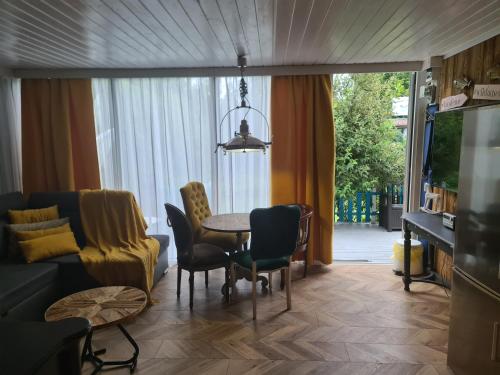 Imagen de los interiores del Camping Hel-tour. Foto 13