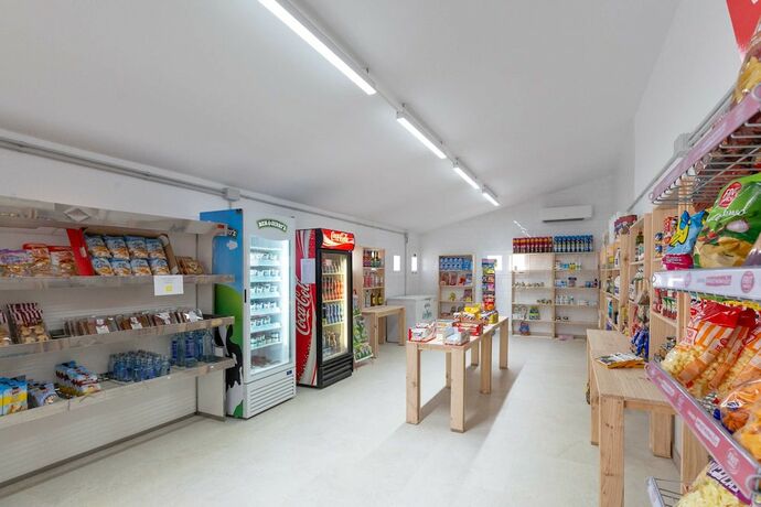 Imagen general del Camping HolaCamp Chilches. Foto 1