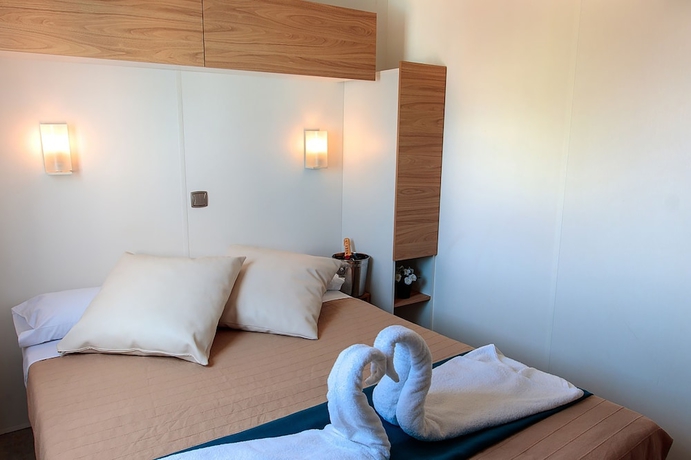 Imagen de la habitación del Camping HolaCamp Palam&oacute;s. Foto 6