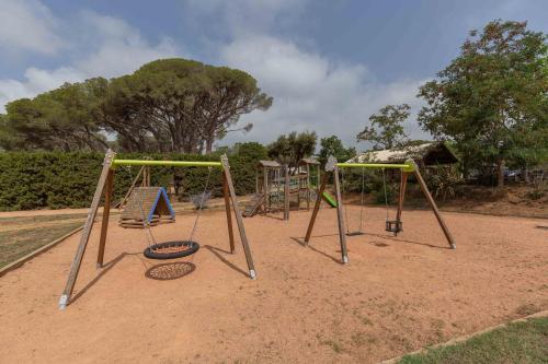 Imagen general del Camping Holacamp Costa Brava. Foto 17