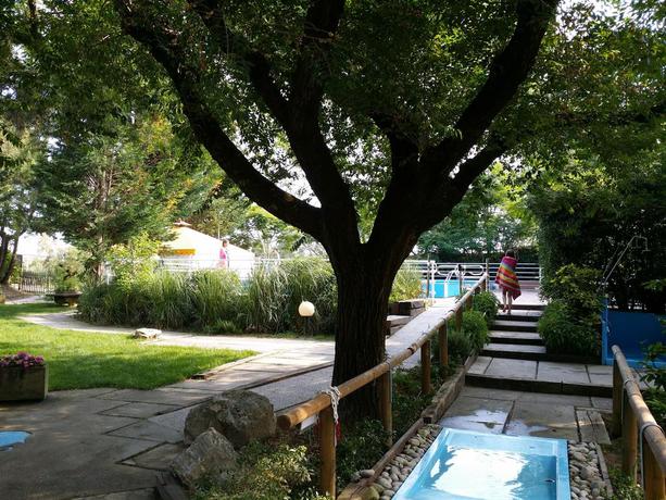 Imagen de los exteriores del Camping Holiday Center Valdor. Foto 14