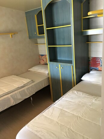 Imagen de la habitación del Camping International, Porlezza. Foto 19