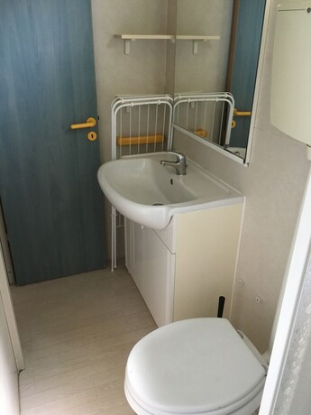 Imagen de la habitación del Camping International, Porlezza. Foto 21