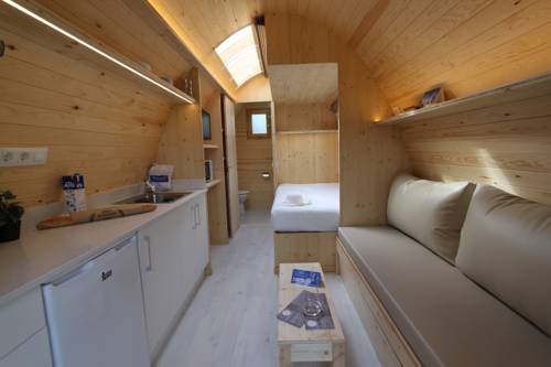 Imagen de los interiores del Camping Joan Bungalow Park. Foto 13