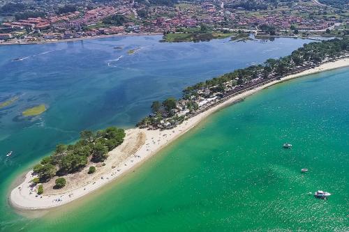 Imagen general del Camping Kampaoh Bayona Playa. Foto 3