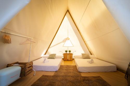 Imagen general del Camping Kampaoh Cabañeros. Foto 1