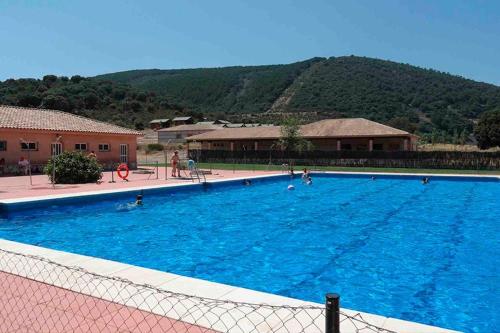 Imagen general del Camping Kampaoh Caba&ntilde;eros. Foto 4