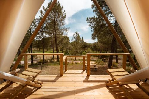 Imagen de los exteriores del Camping Kampaoh C&oacute;rdoba. Foto 7