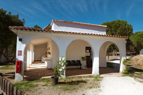 Imagen de los exteriores del Camping Kampaoh C&oacute;rdoba. Foto 12