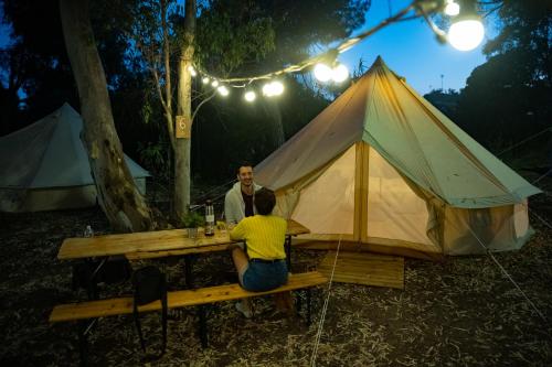 Imagen de los exteriores del Camping Kampaoh El Puerto de Santa María. Foto 13