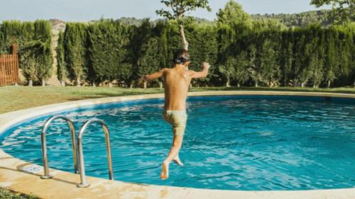 Imagen de la piscina del Camping Kampaoh Kikopark Rural. Foto 8
