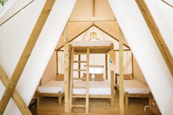 Imagen de la habitación del Camping Kampaoh Los Escullos. Foto 4