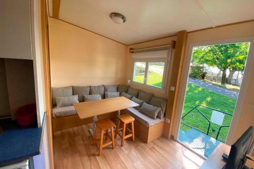 Imagen de la habitación del Camping Kampaoh Ría de Vigo. Foto 18