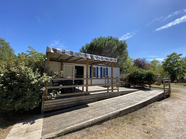 Imagen de la habitación del Camping LES OURMES. Foto 2