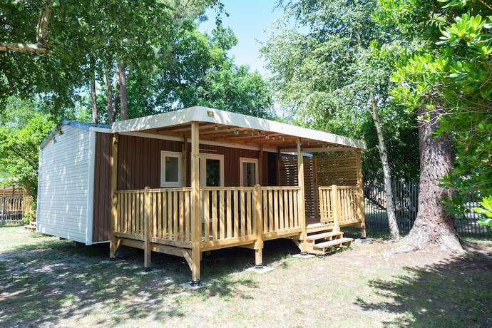 Imagen de la habitación del Camping LES OURMES. Foto 7