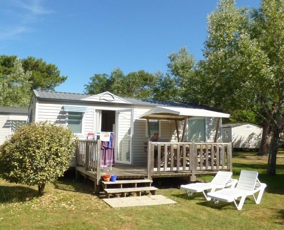 Imagen de la habitación del Camping LES OURMES. Foto 10