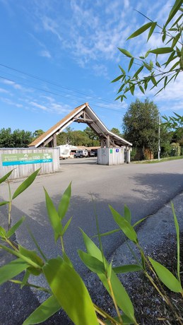 Imagen general del Camping LES OURMES. Foto 1