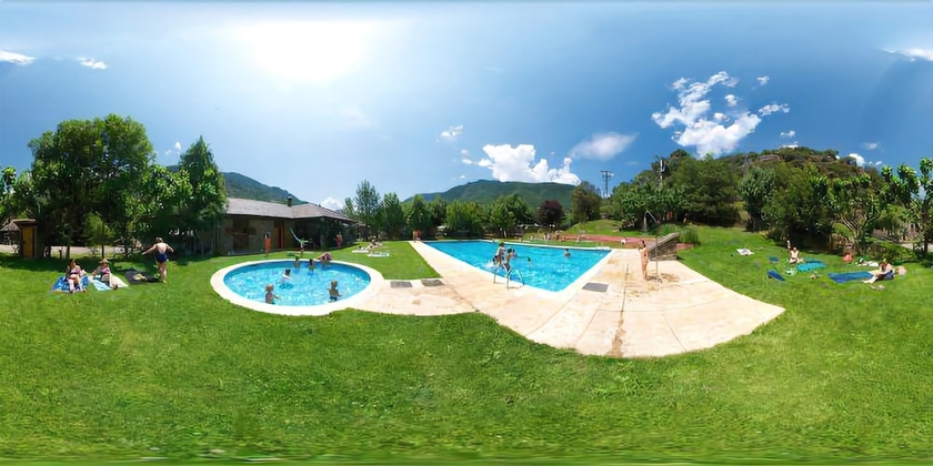Imagen de la piscina del Camping La Borda Del Pubill. Foto 19