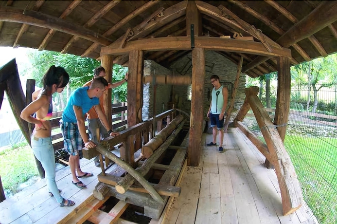 Imagen de los interiores del Camping La Borda Del Pubill. Foto 14